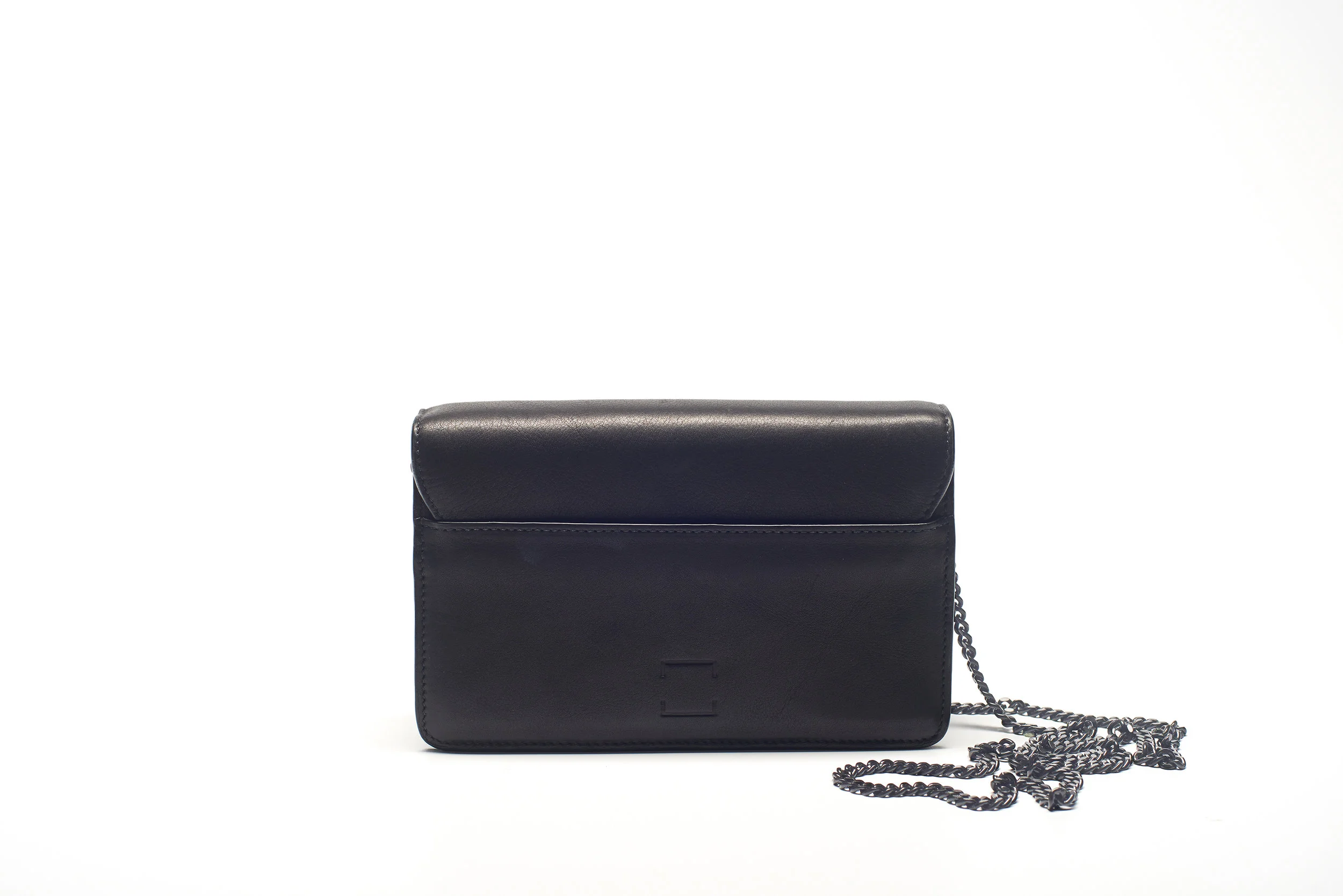 Haist_Cross_Body_back_temp_silver.jpg