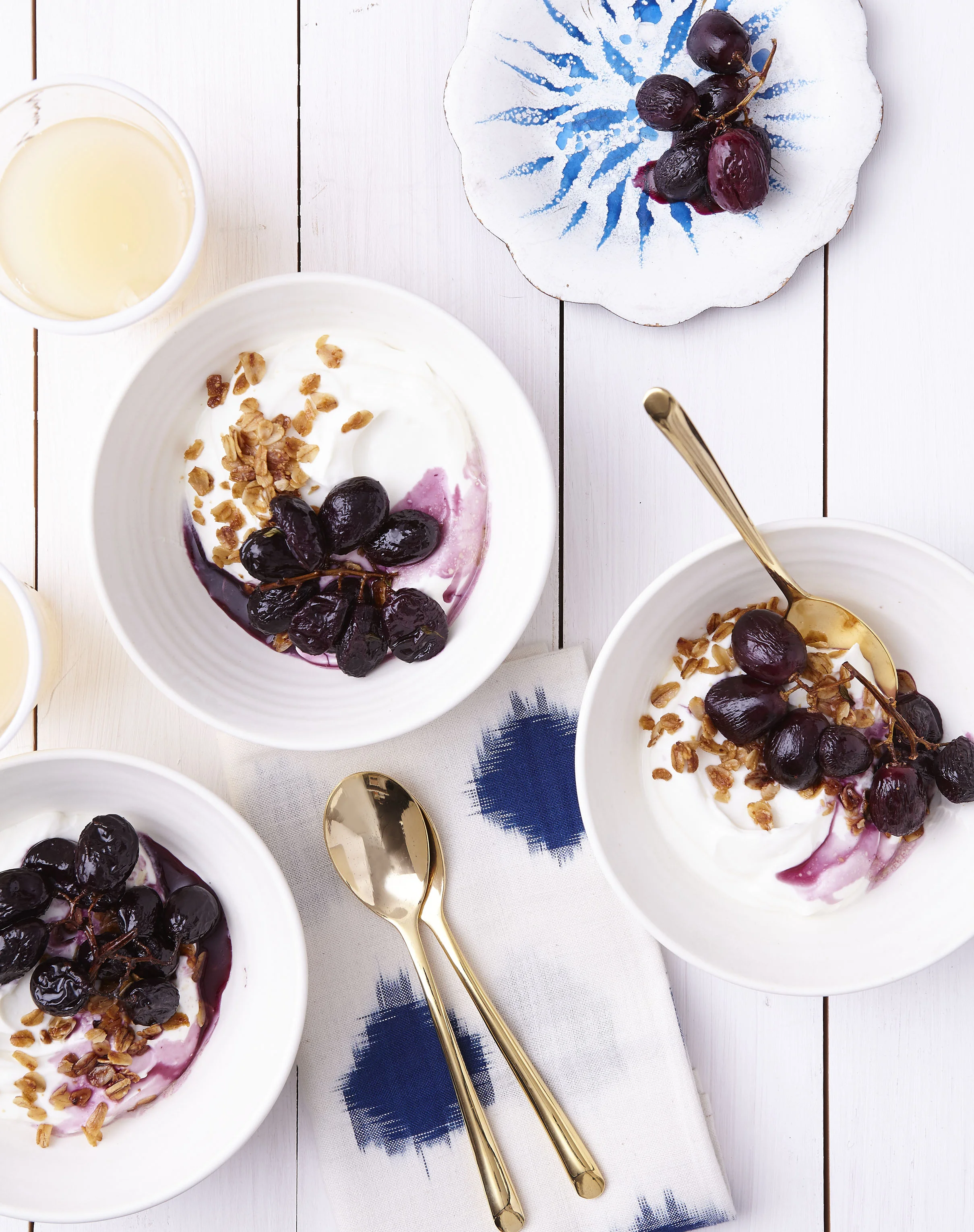ROASTED_GRAPES_YOGURT_311.jpg