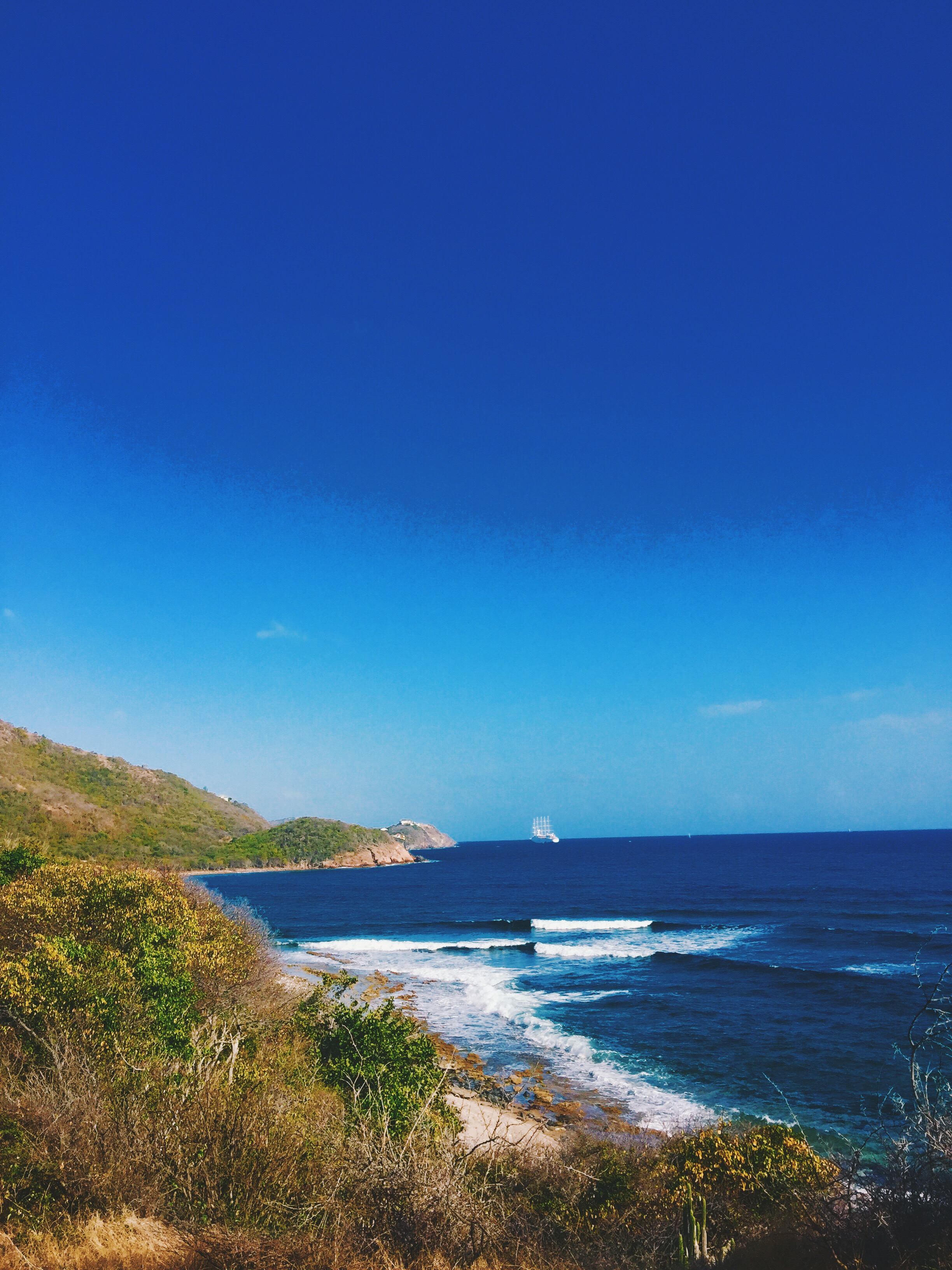 View the fringe reef