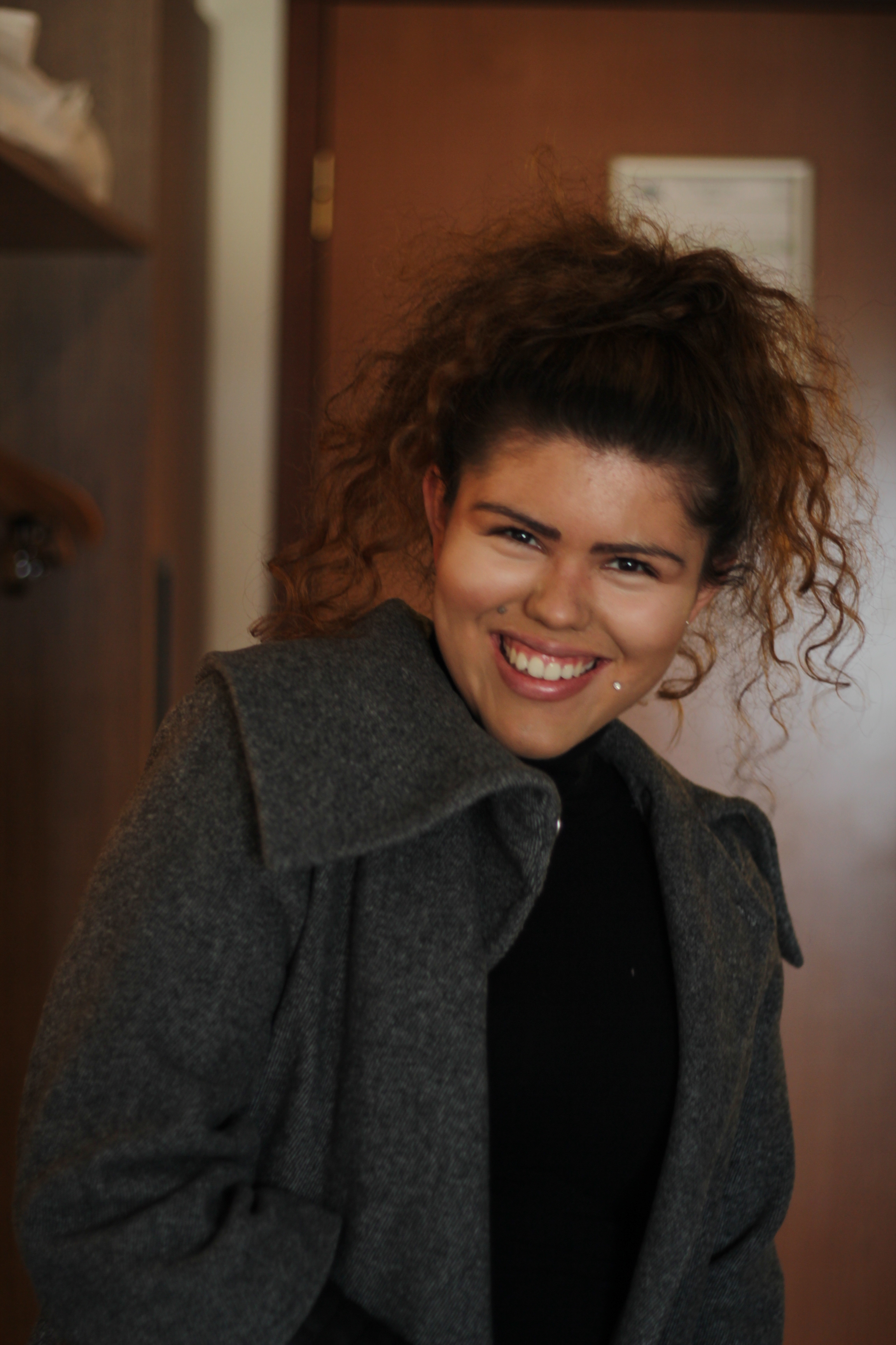 My Roommate Ana