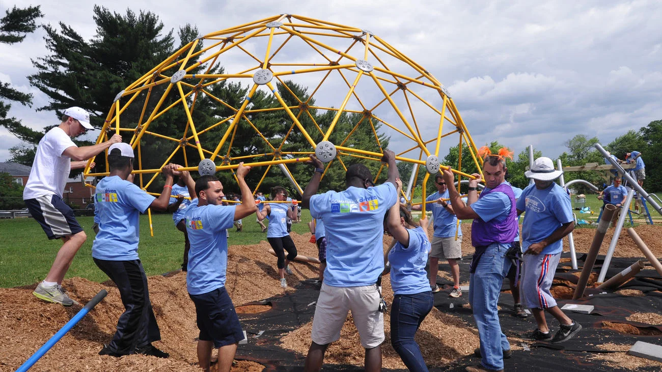 bal-playground-bs0038976091-20160608.jpg