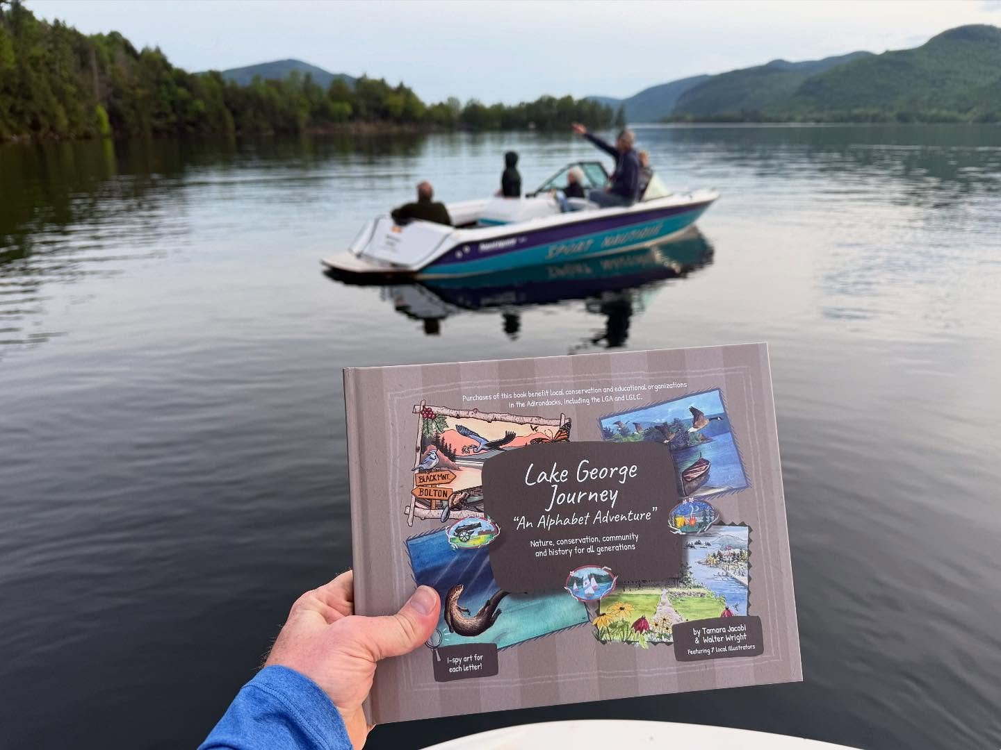 First book signing on the lake!!! We were out looking for eagles &ldquo;E is for Eagles!&rdquo; Our neighbors had the same plan and happened to have our book onboard with them 🤓. Thanks for capturing the moment Janice @fortressreynen 💙. The lake lo