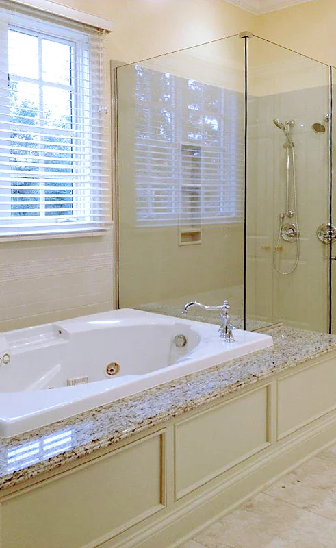 framless-shower-marble-seat2.jpg