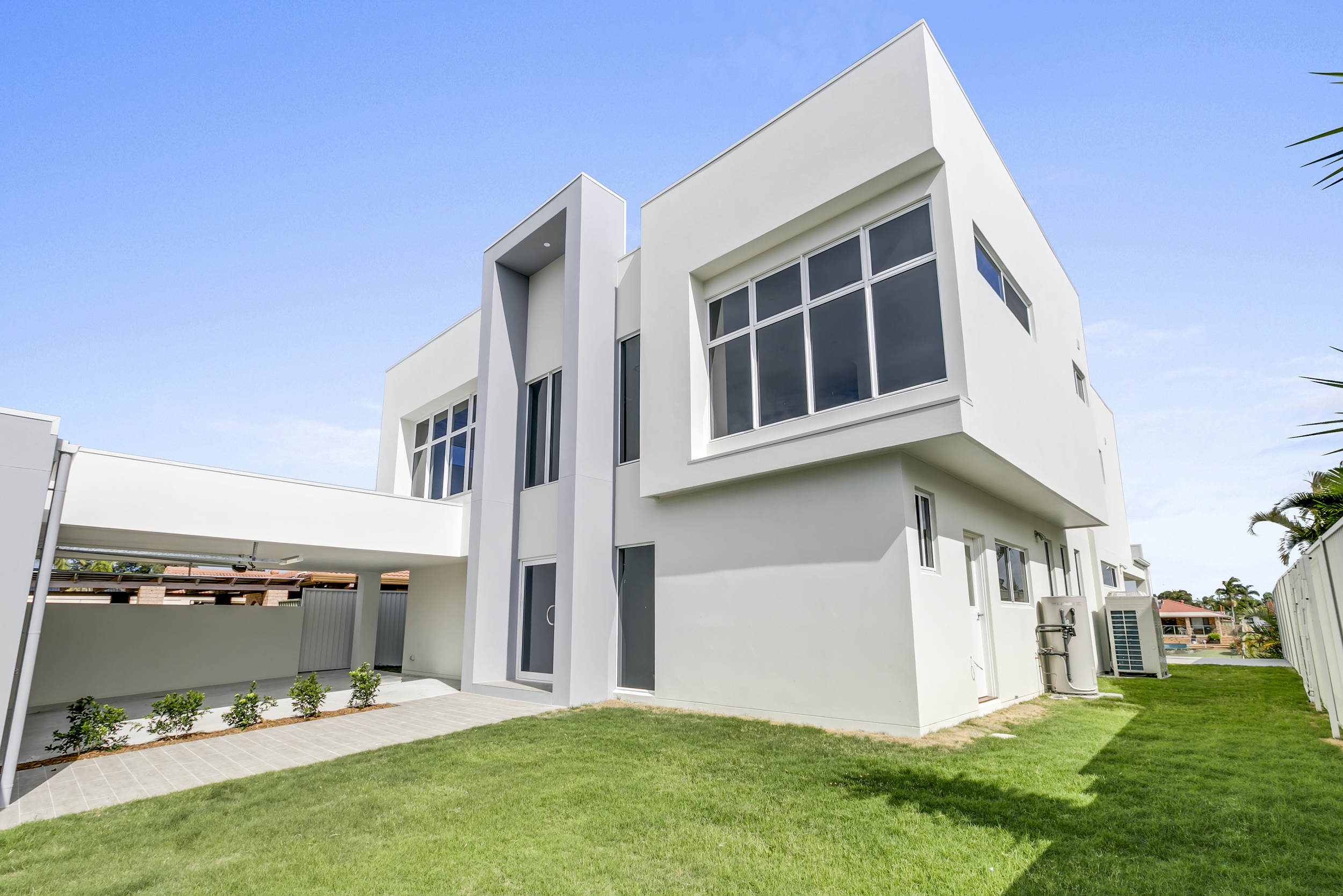 011_Open2view_ID393844-22_McIlwain_Drive.jpg