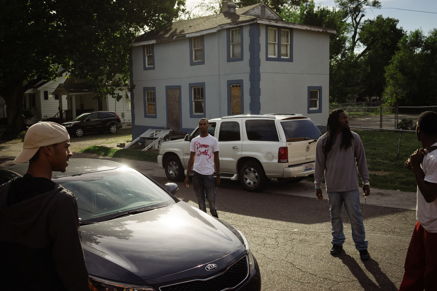 Friends hang out while waiting for a vendor to finish printing t-shirts in memory of their friend Darnell Smith who was killed by a member of their group. Smith's brother "Fatty" was killed just a few months prior and the friends speculate that the same person may have been responsible for both killings.