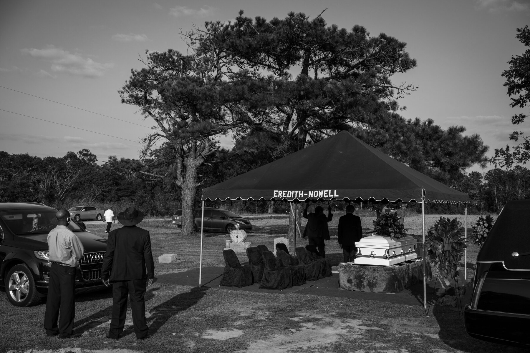  The casket containing the body of Esther Wortham, 84, sits under a tent after a graveside service at her family cemetery in Marks, MS. Wortham, a mother of 10 with 29 grandchildren, 28 great-grandchildren, and 3 great-great-grandchildren, died of CO