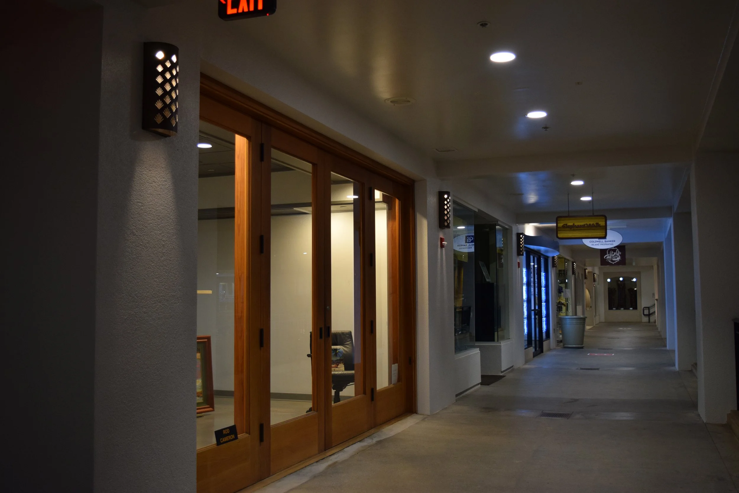 Sops at Wailea Lower Valley Sconces.jpg