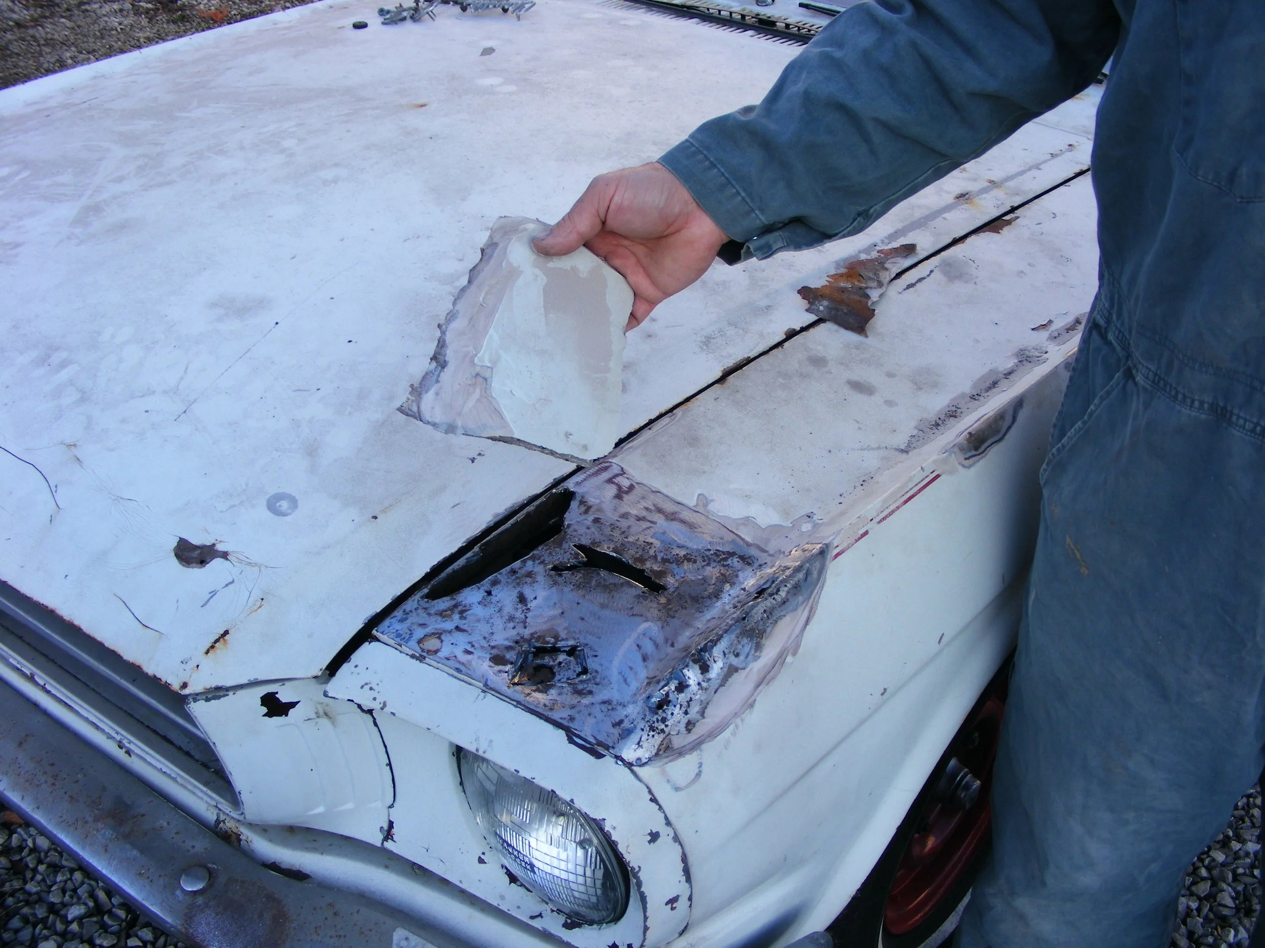 car progress 11-12-2011 003.JPG