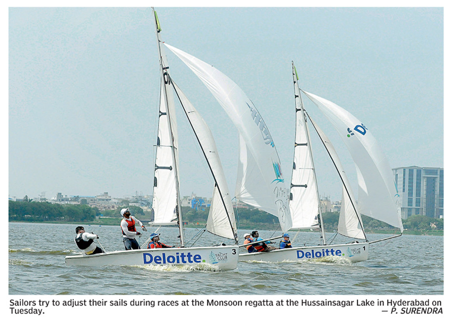 Deccan Chronicle Clip 01.jpg