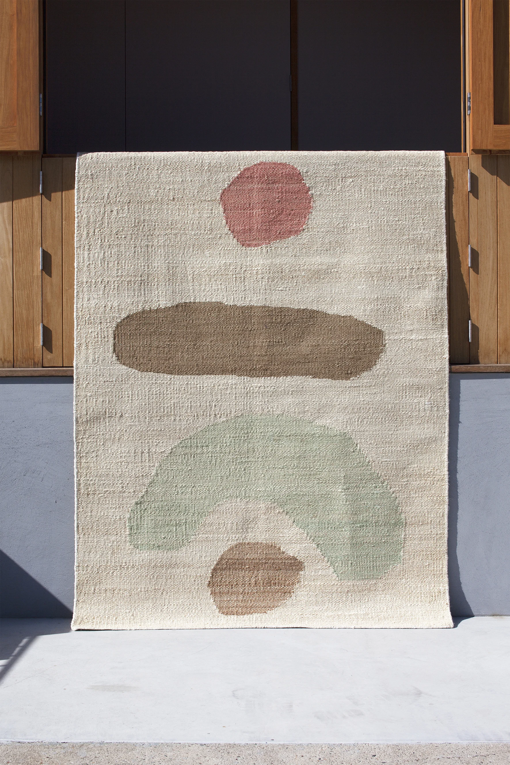 Rug • Totem Bone / Multi Jute