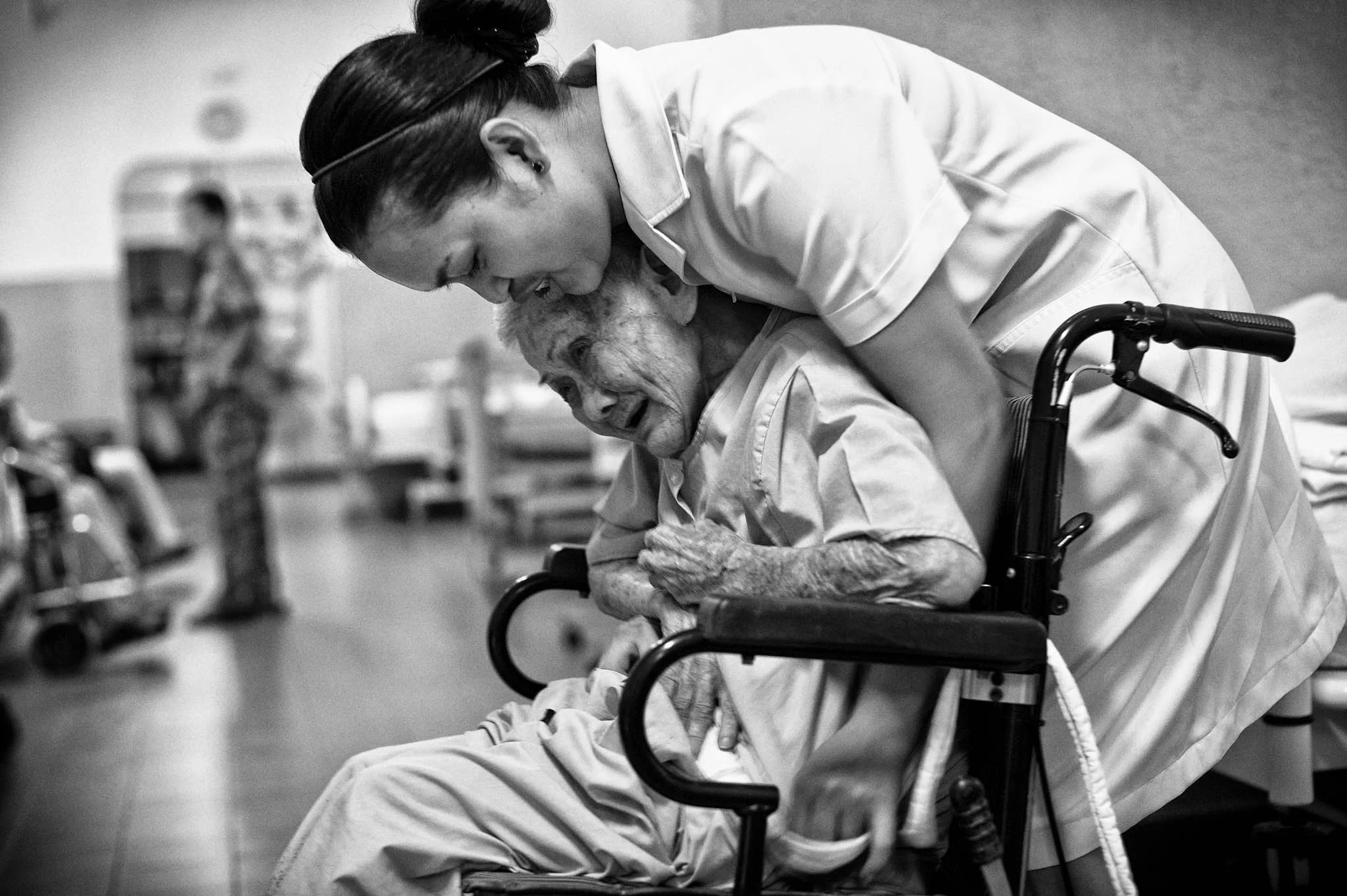 Jacque-Philippines-Nurse-Pix Gallery_01.jpg