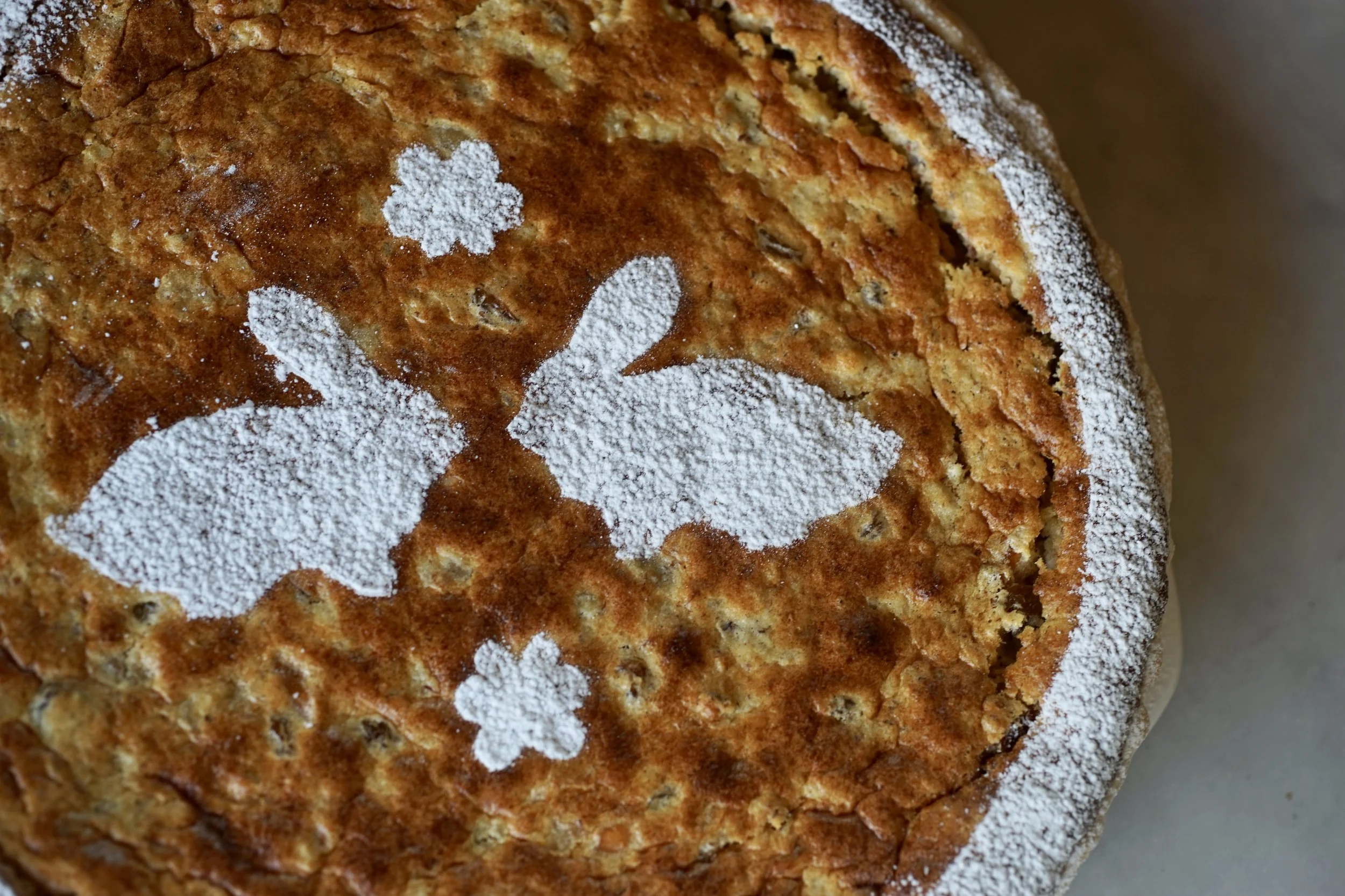 Osterchueche mit Weggli