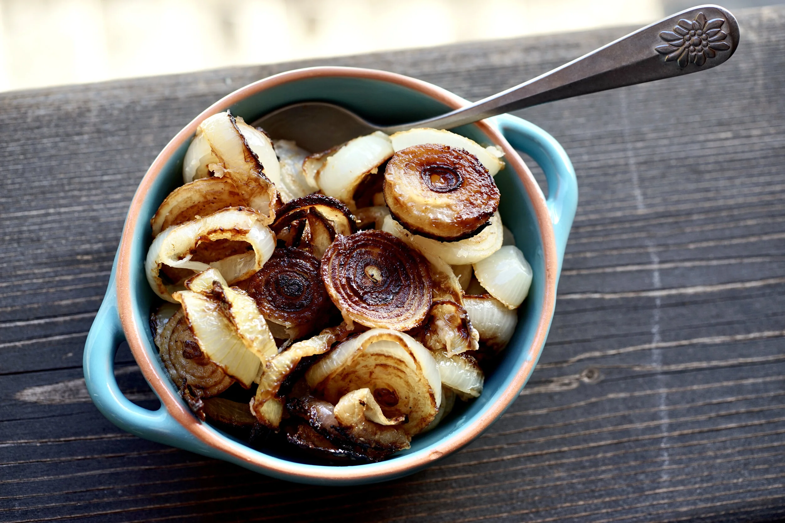 Oignons à la neuchâteloise