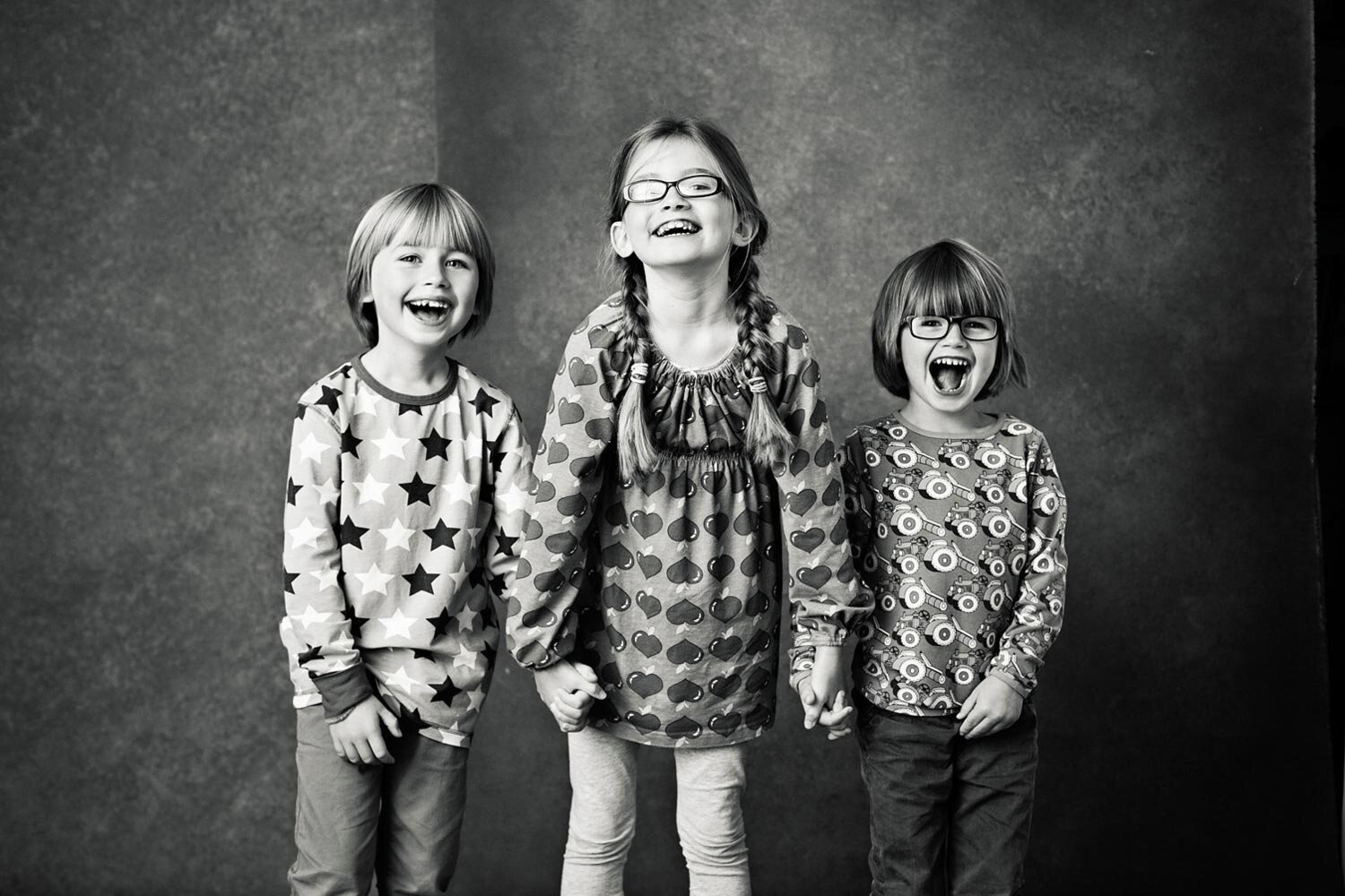 childrens-studio-portrait-photographer-cambridge.jpg
