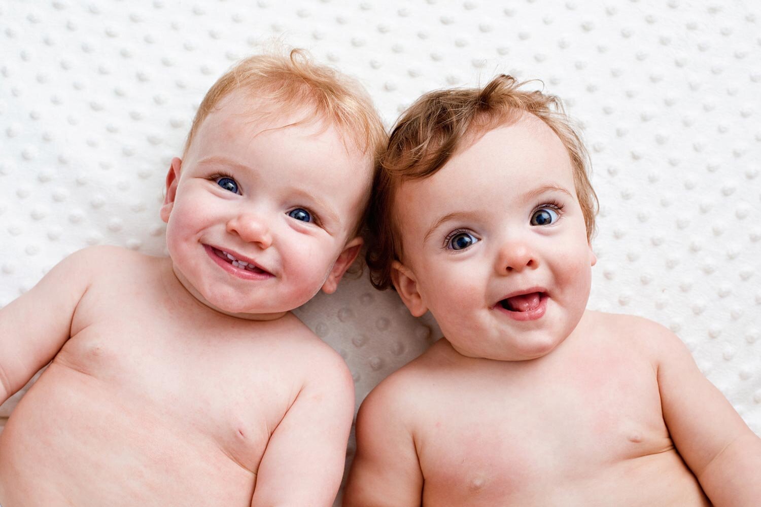 twins-baby-photography-cambridge.jpg