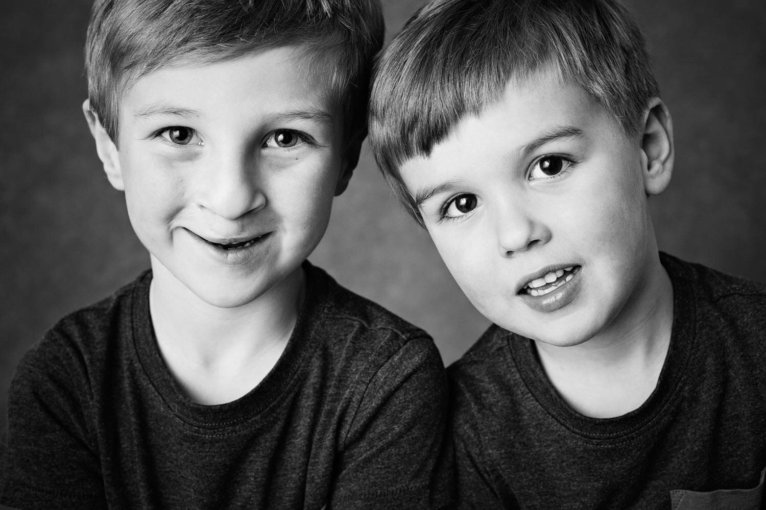 black-and-white-childrens-photography-cambridge.jpg