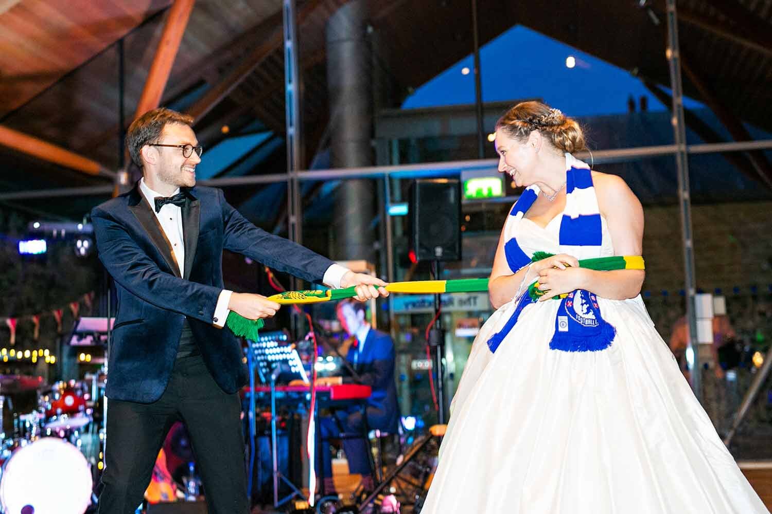 first-dance-photography-noriwch-cathedral.jpg