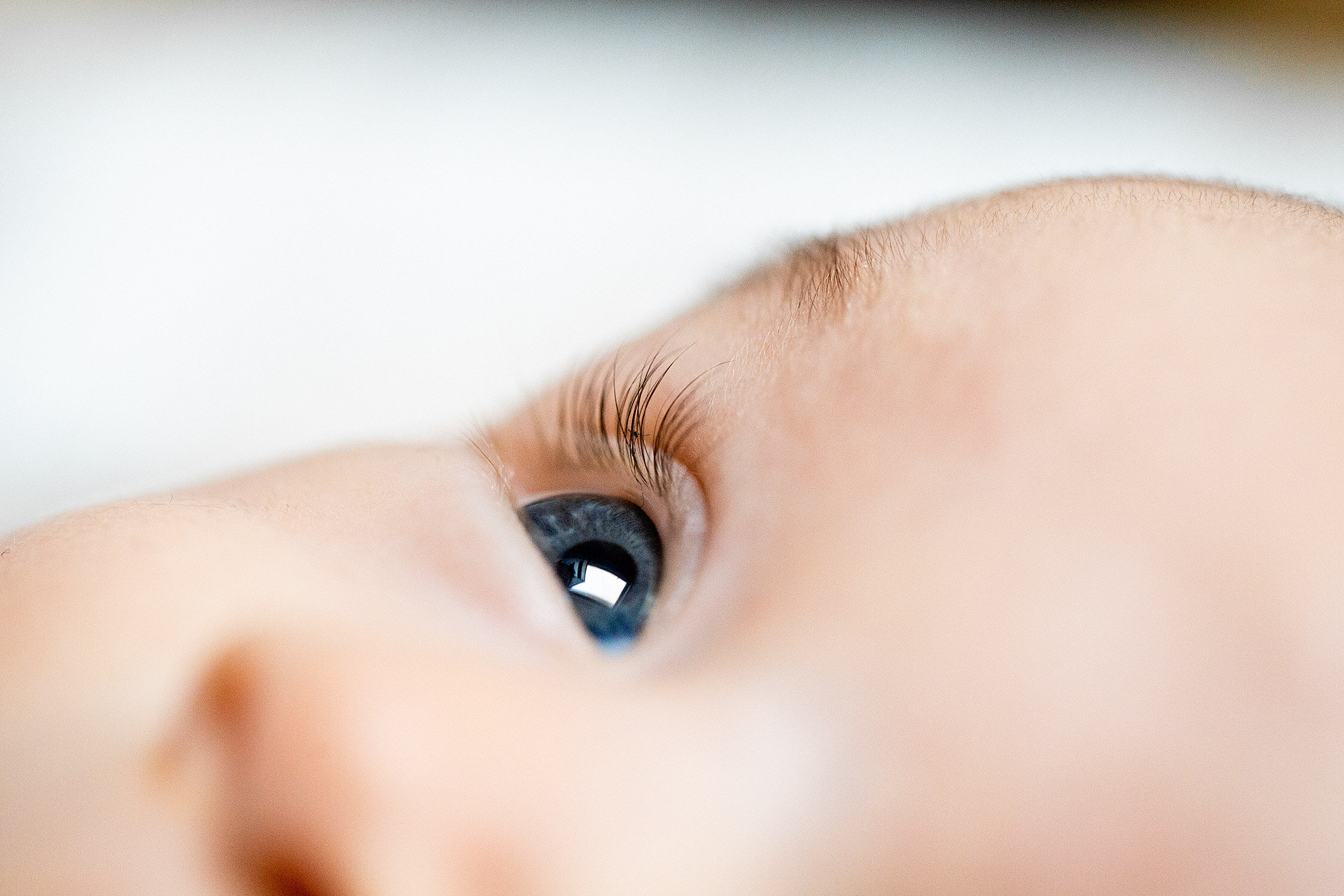 baby-closeup-location-photography-cambridge.jpg