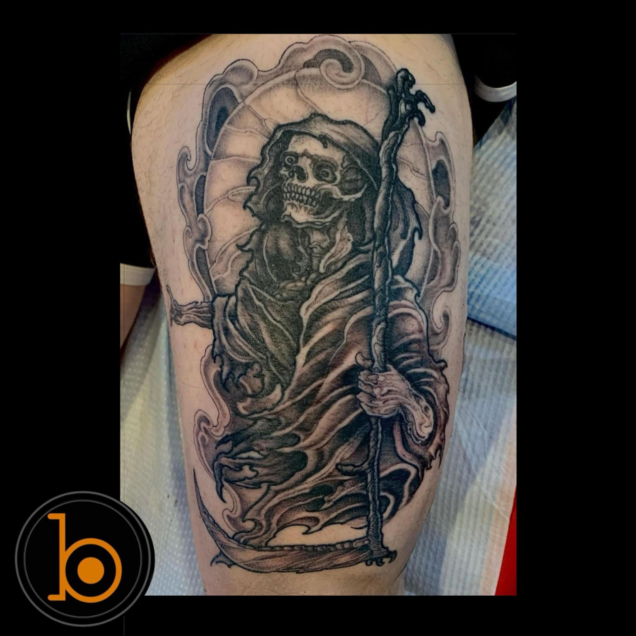 Guess this spooky fellas favorite color!? First one to get it right in the comments gets a high five. Reaper by resident artist @kevinberubetattooer 💀🤪
➖➖➖➖➖➖➖➖➖➖➖➖➖➖➖➖➖
Blueprint Gallery
138 Russell St
 Hadley MA 01035
📱(413)-387-0221 
WALK-INS W