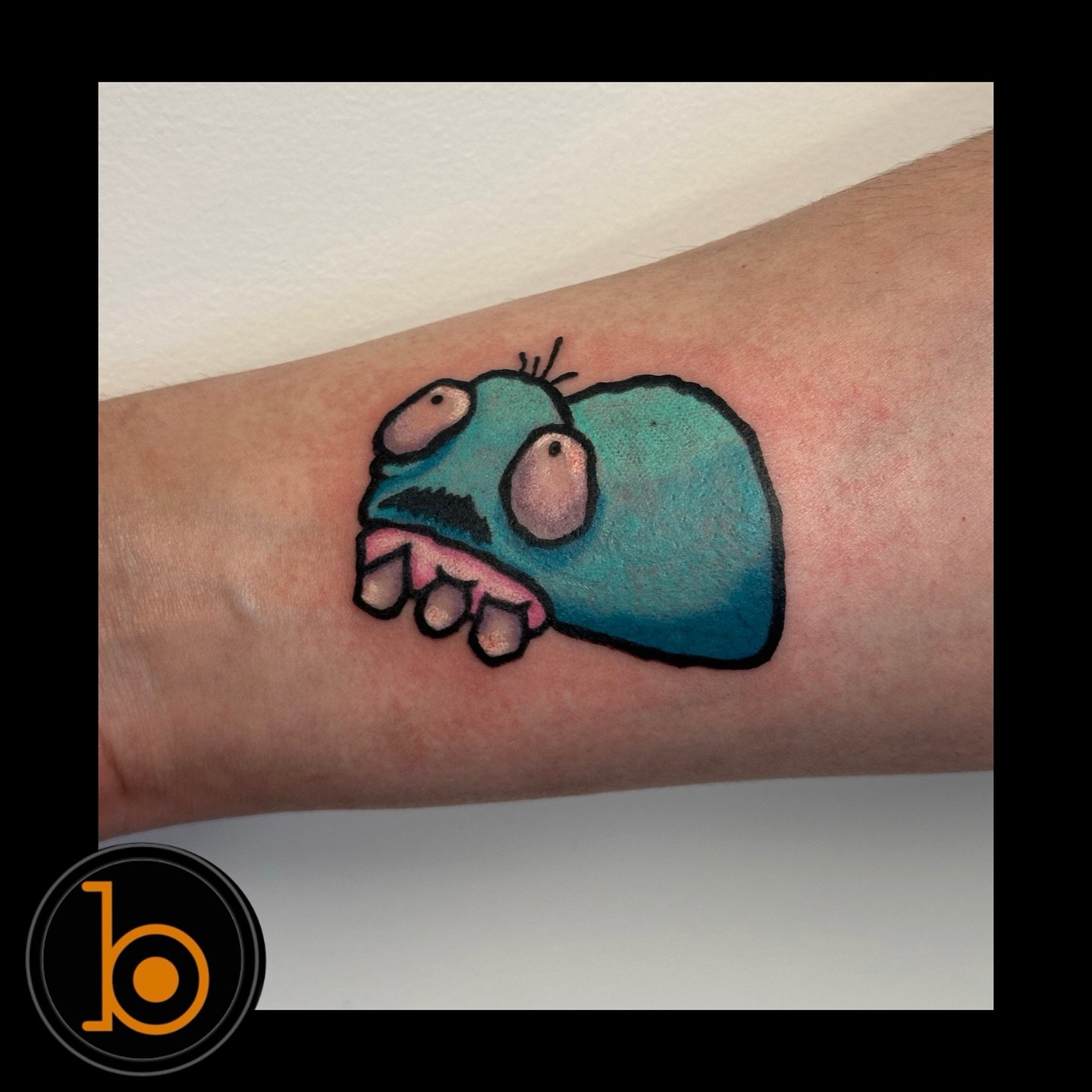 One of many monsters done by resident apprentice @oldmaidfisk 💙💚
➖➖➖➖➖➖➖➖➖➖➖➖➖➖➖➖➖
Blueprint Gallery
138 Russell St
 Hadley MA 01035
📱(413)-387-0221 
WALK-INS WELCOME 
🕸️ www.blueprintgallery.com 🕸️
.
.
.
.
.
.
.
.
.
#tattoo#tattooshop#westernma