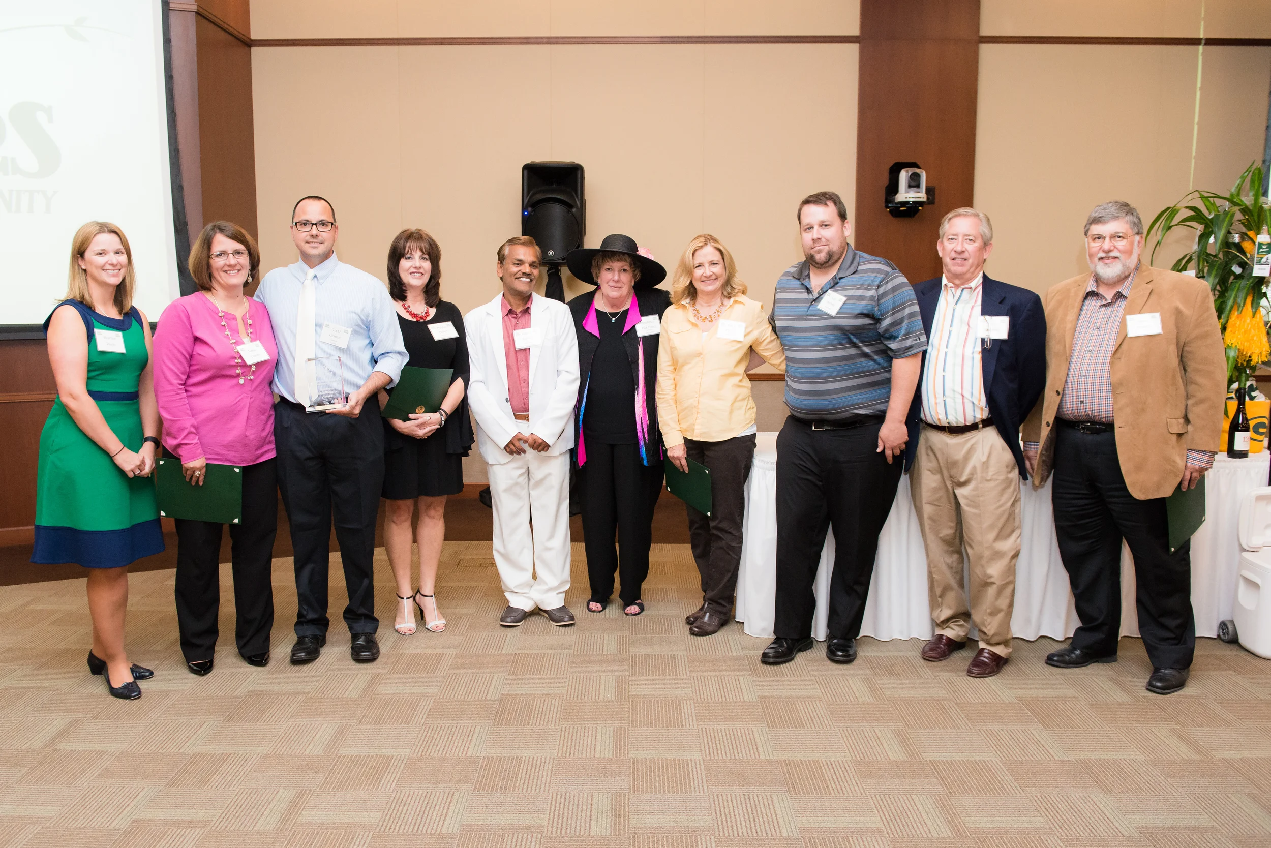 2015 Roots and Branches Garden Party-2469.jpg