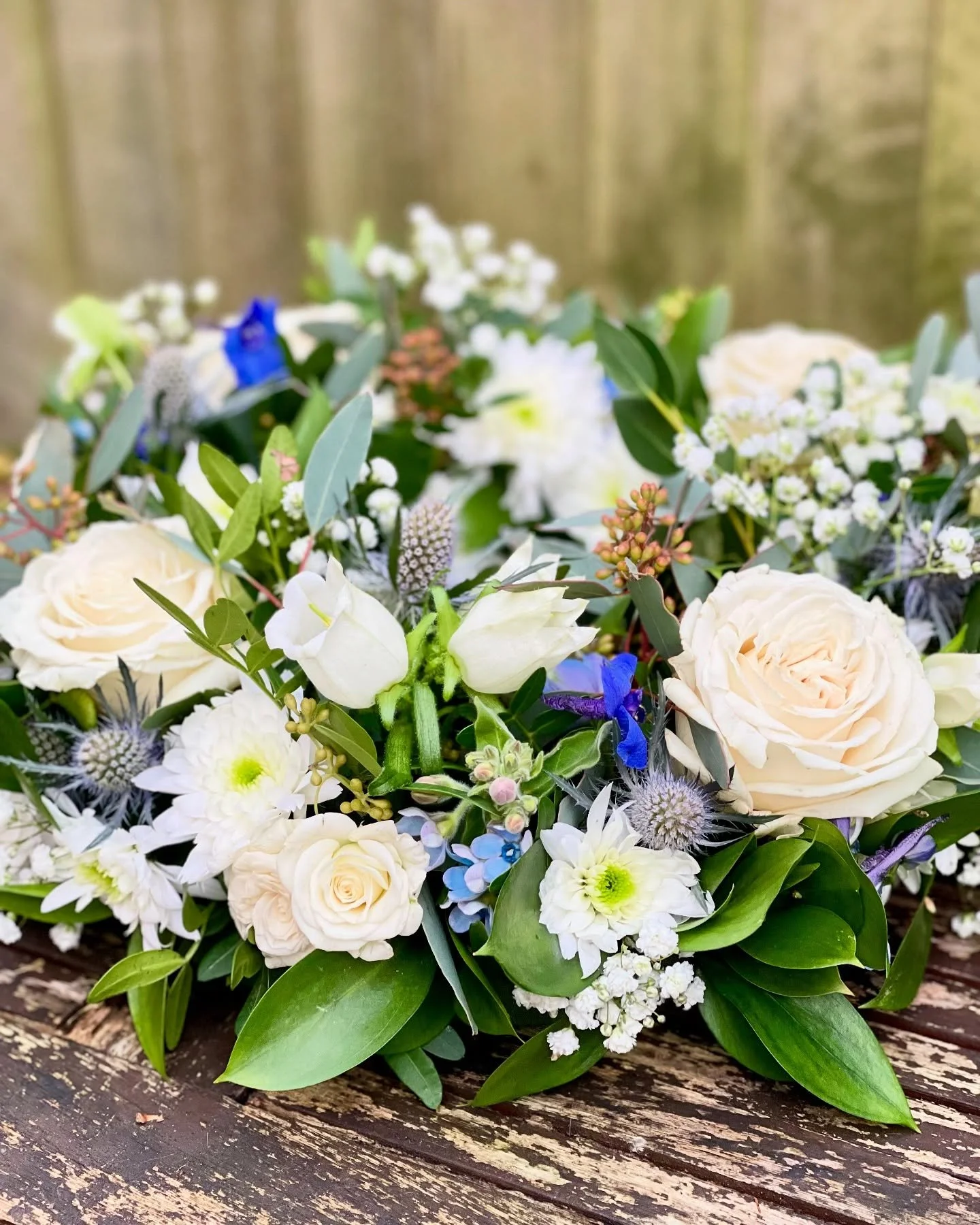Funeral wreath&hellip; A beautiful and touching tribute, emblematic of the circle of life. 🌿
