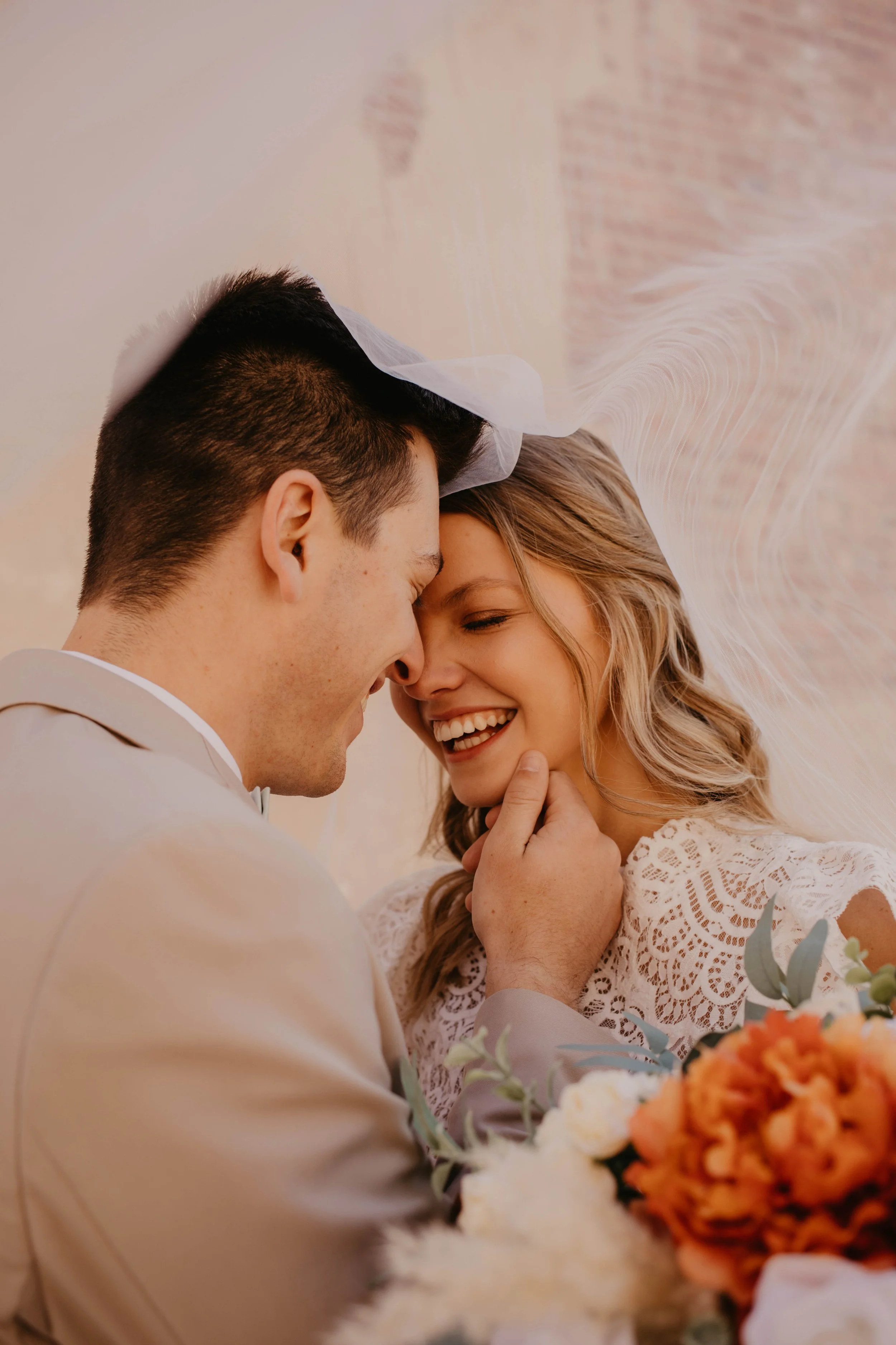 Wedding Timeline + Must Haves