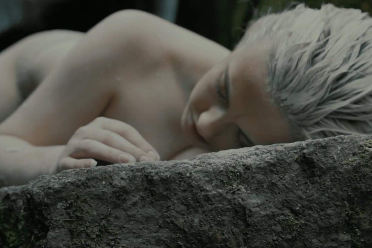 KATHRYN JOSEPH - THE WORM.mov.00_02_35_19.Still001.png