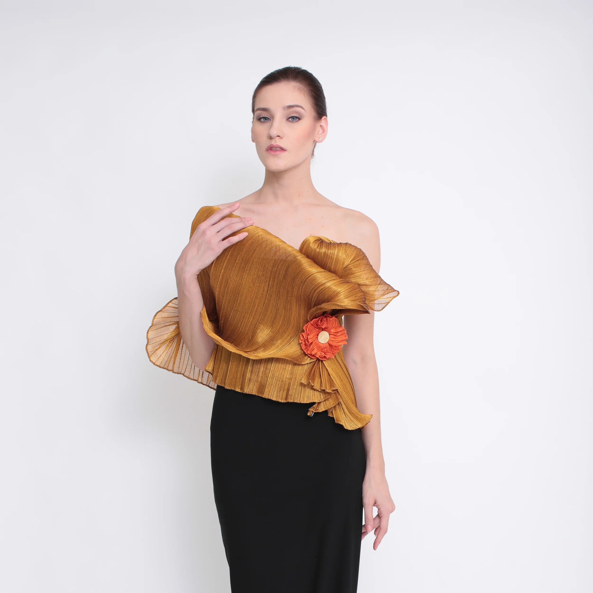 mira lukot-9.jpg