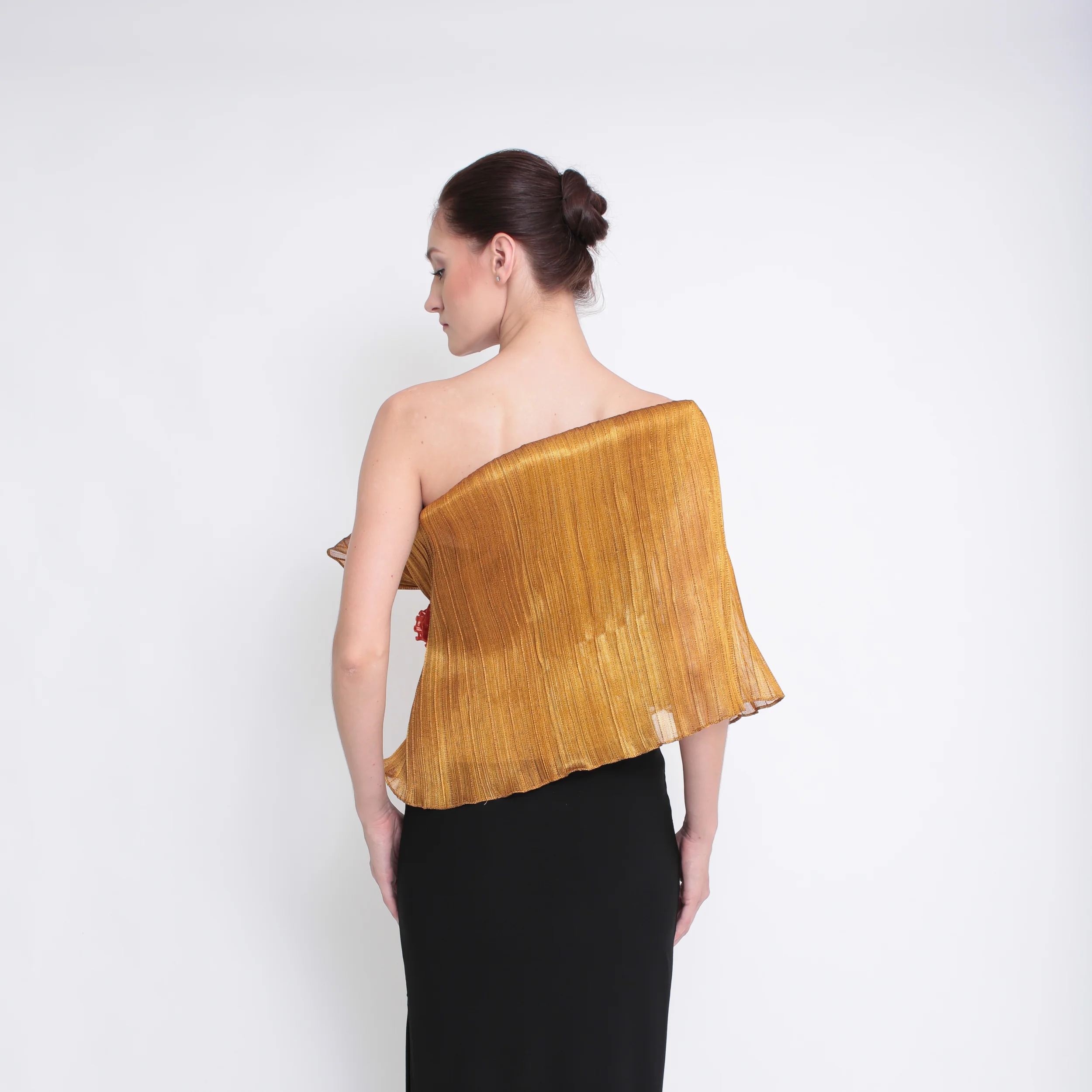 mira lukot-10.jpg