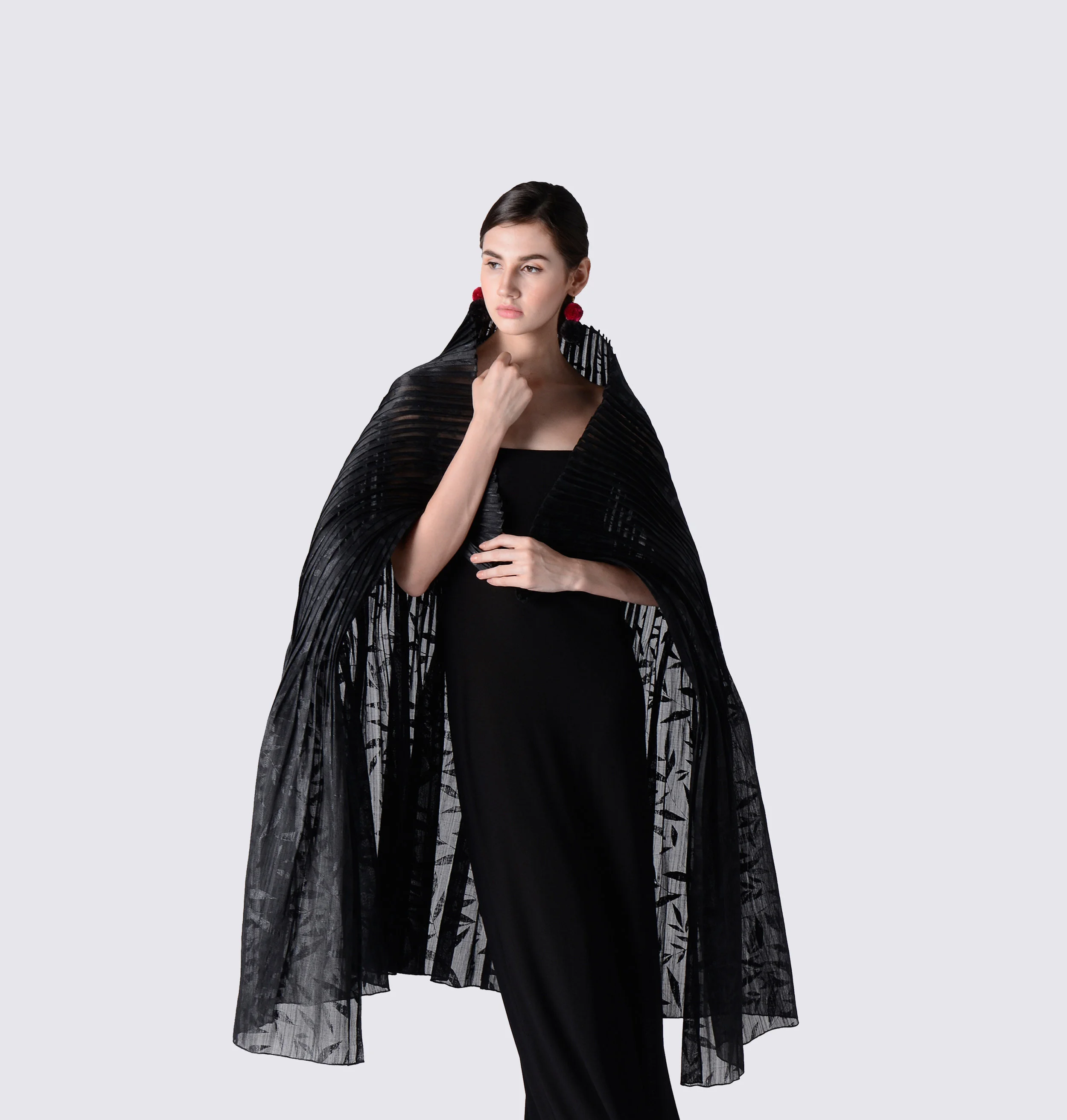 Capa La Reyna with Bamboo Print