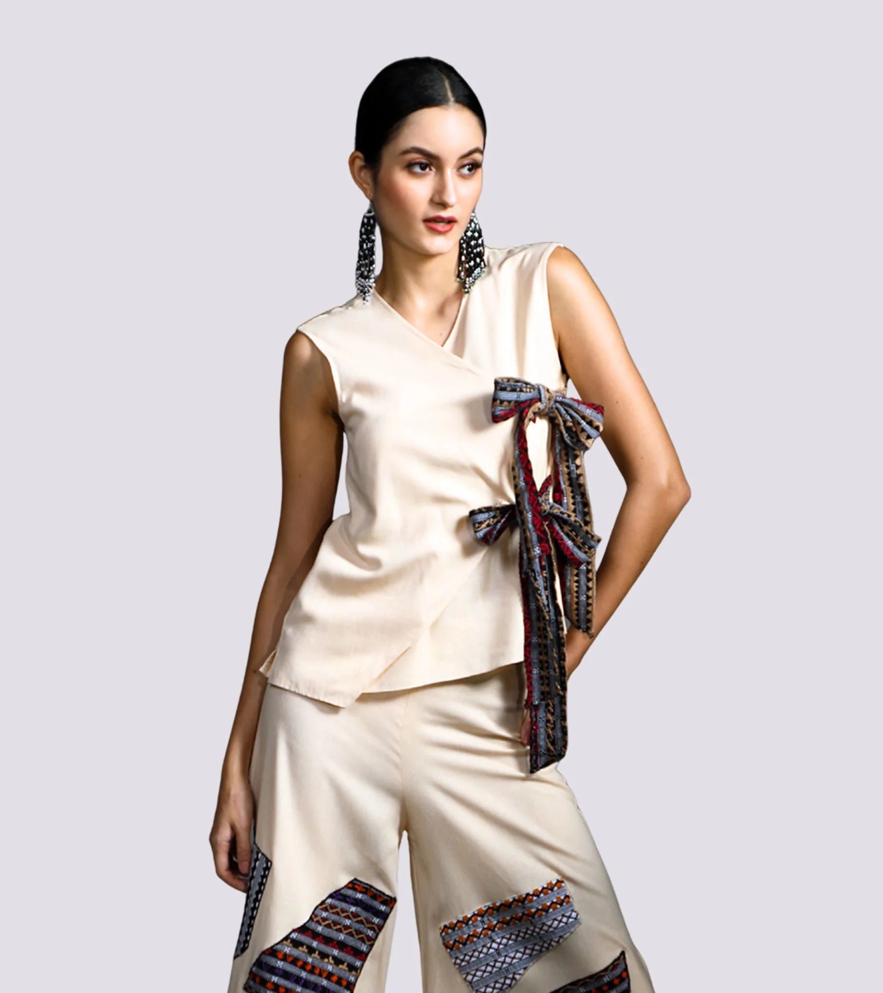 Tie-up_bow_Top-1.jpg