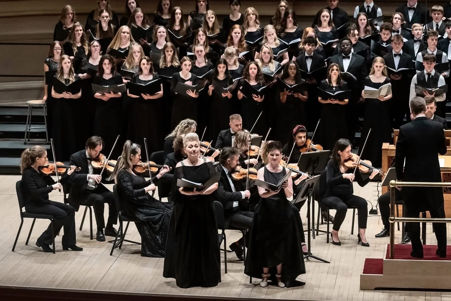  Vivaldi’s  Gloria , Mid America Productions  Pearlman Stage, Carnegie Hall  