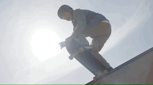 skate 2.gif