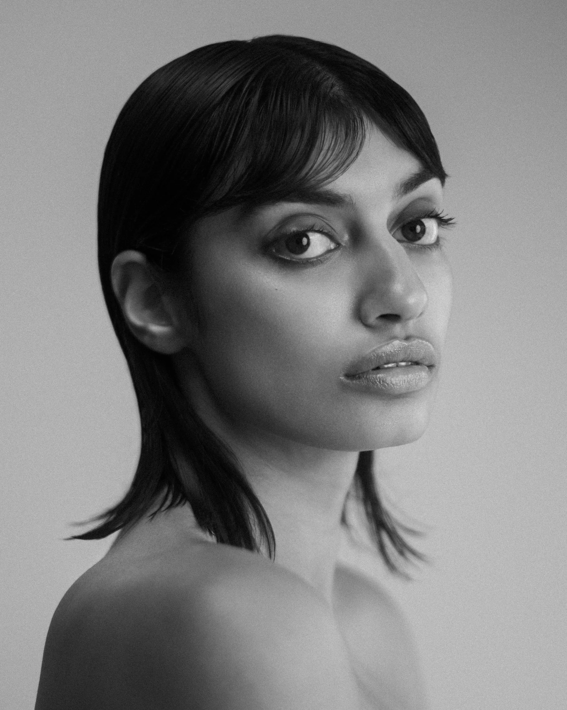 Ameera_Mian1870-b&W-insta 2.jpg