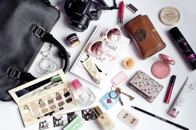 Purse Essentials: “Just Throw It In The Bag”