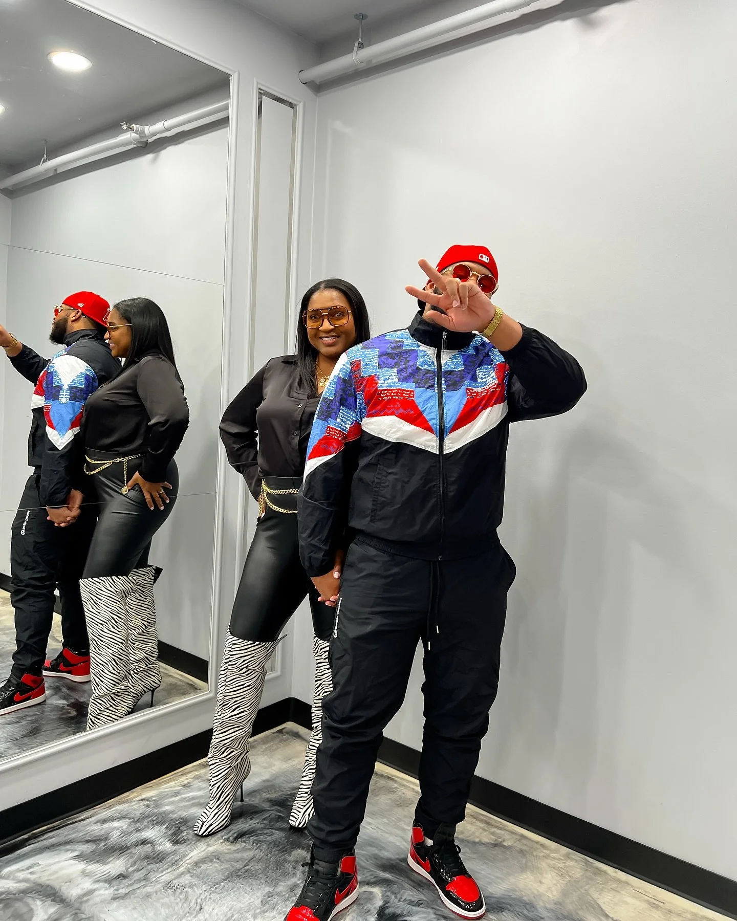 Mom + Dad have been outside 🥰 Let this be your reminder to date your spouse and remain best friends through thick and thin.
⠀⠀⠀⠀⠀⠀⠀⠀⠀
&ldquo;If you two hook up, you get the best of both worlds, you get the buddy and the booty!&rdquo; Name that movie