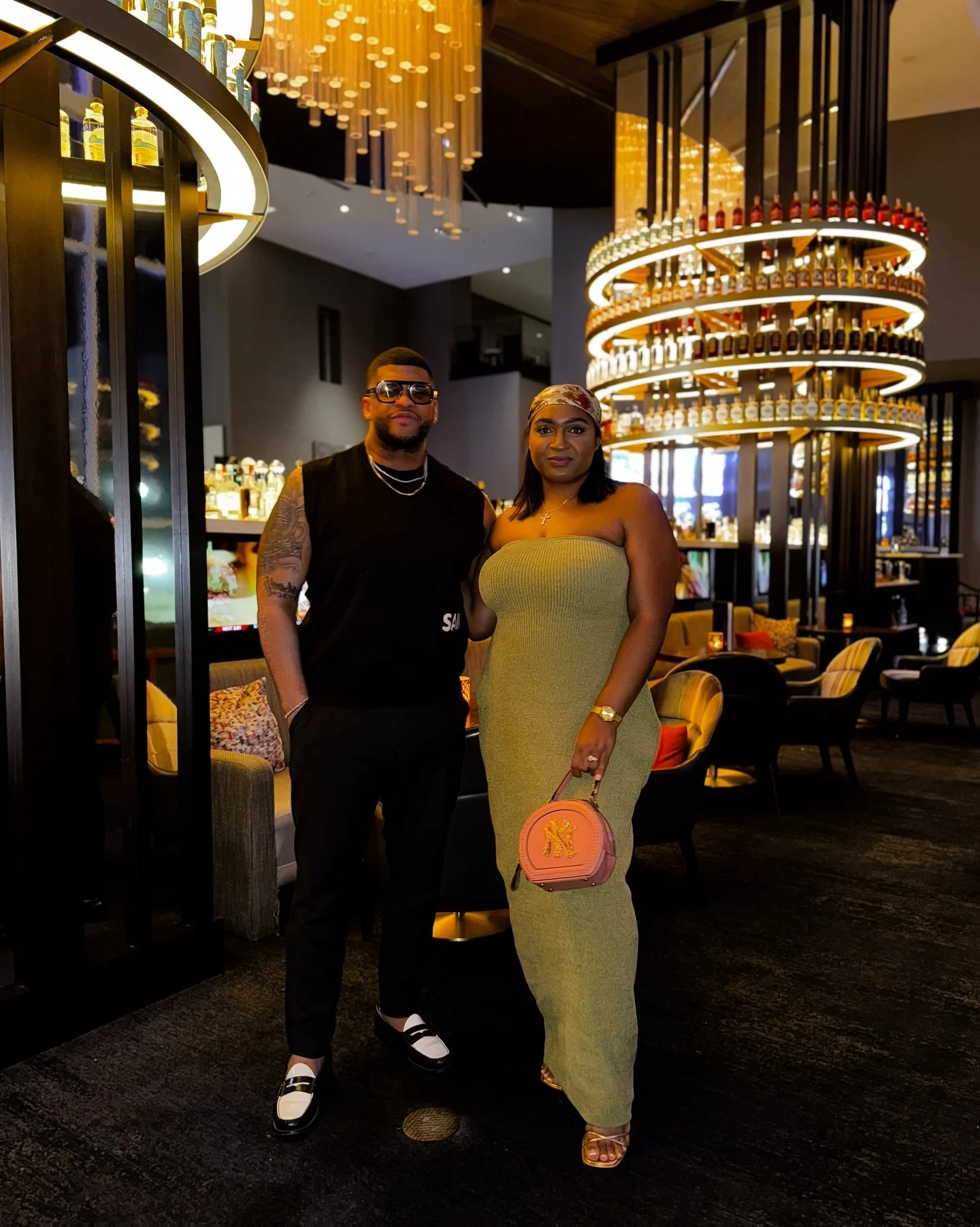 @loewskc for the weekend with the LOML to celebrate his 33rd birthday was a dream 🥰🌹

#datenightvibes #loewskc #welcomingyoulikefamily