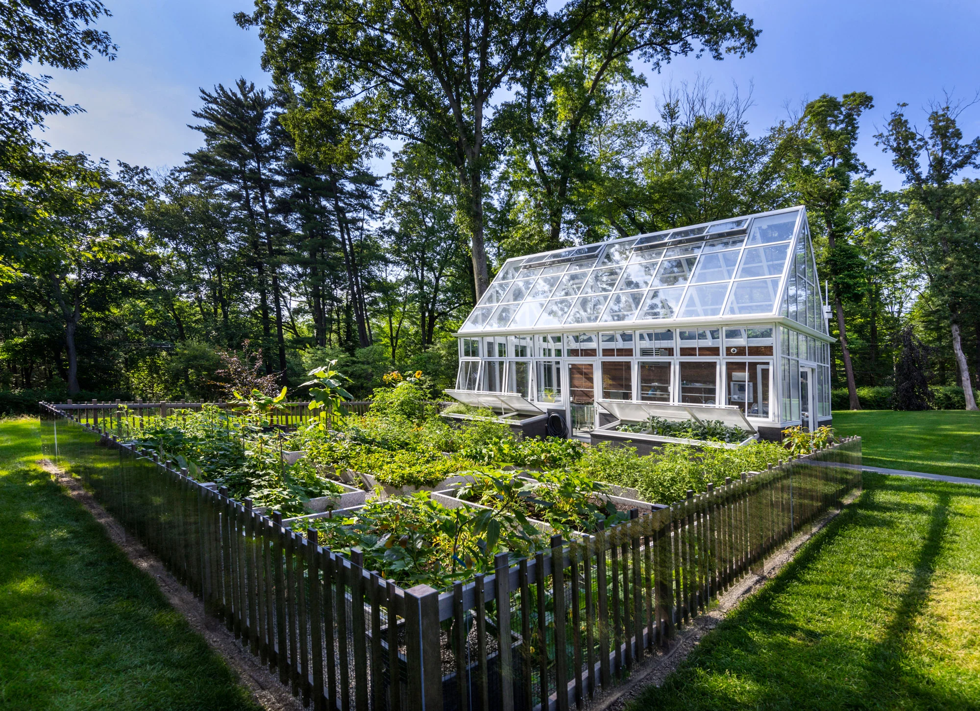 2017DS27 Greenwich Poolhouse; Greenwich Connecticut; Architect: Saniee Architects