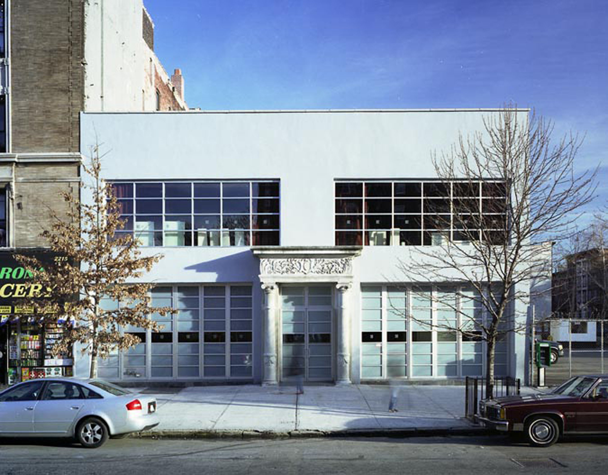 2002AV18.1.052.jpg