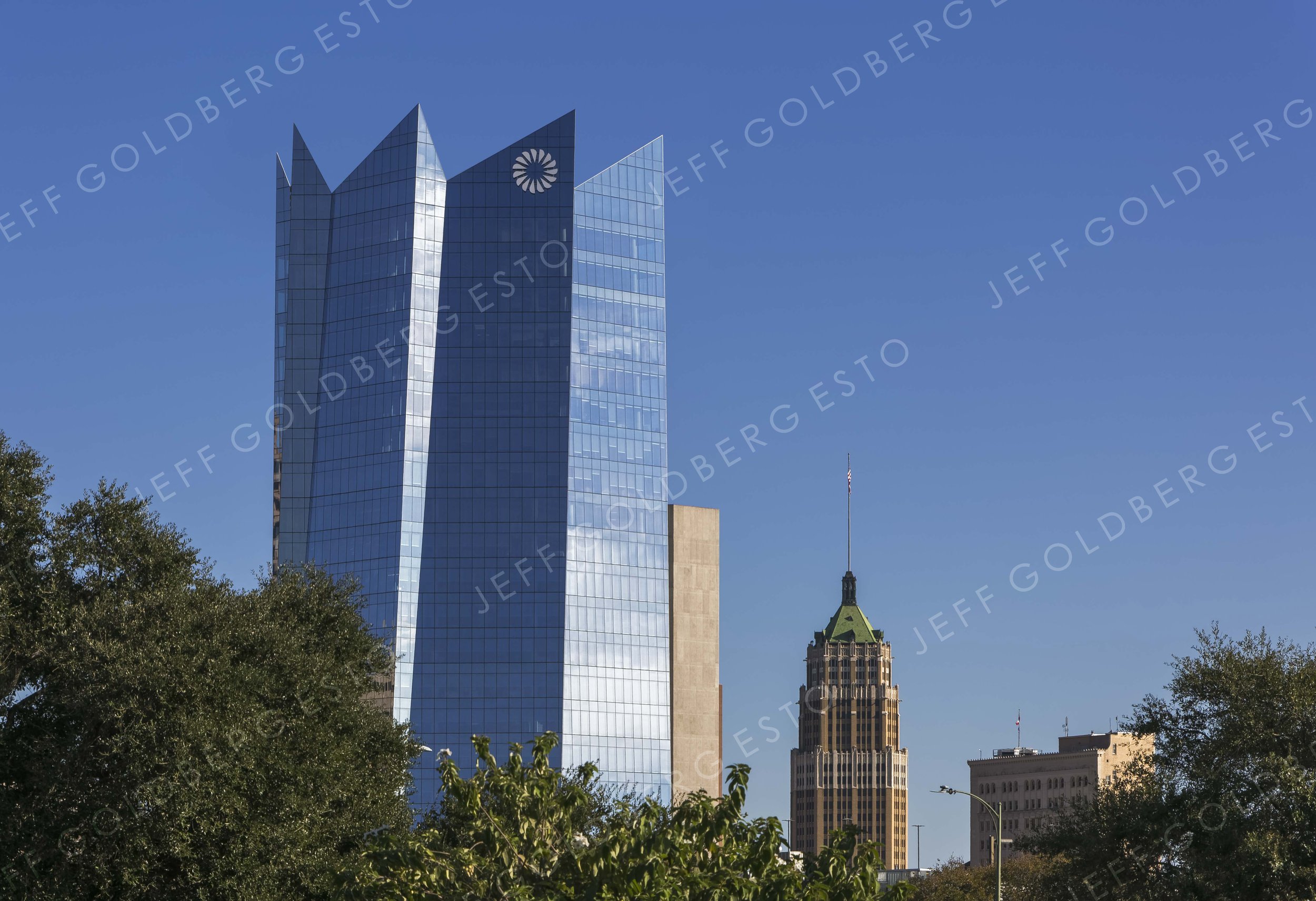Frost Tower, Location: San Antonio, Texas, Architect: Pelli Clar