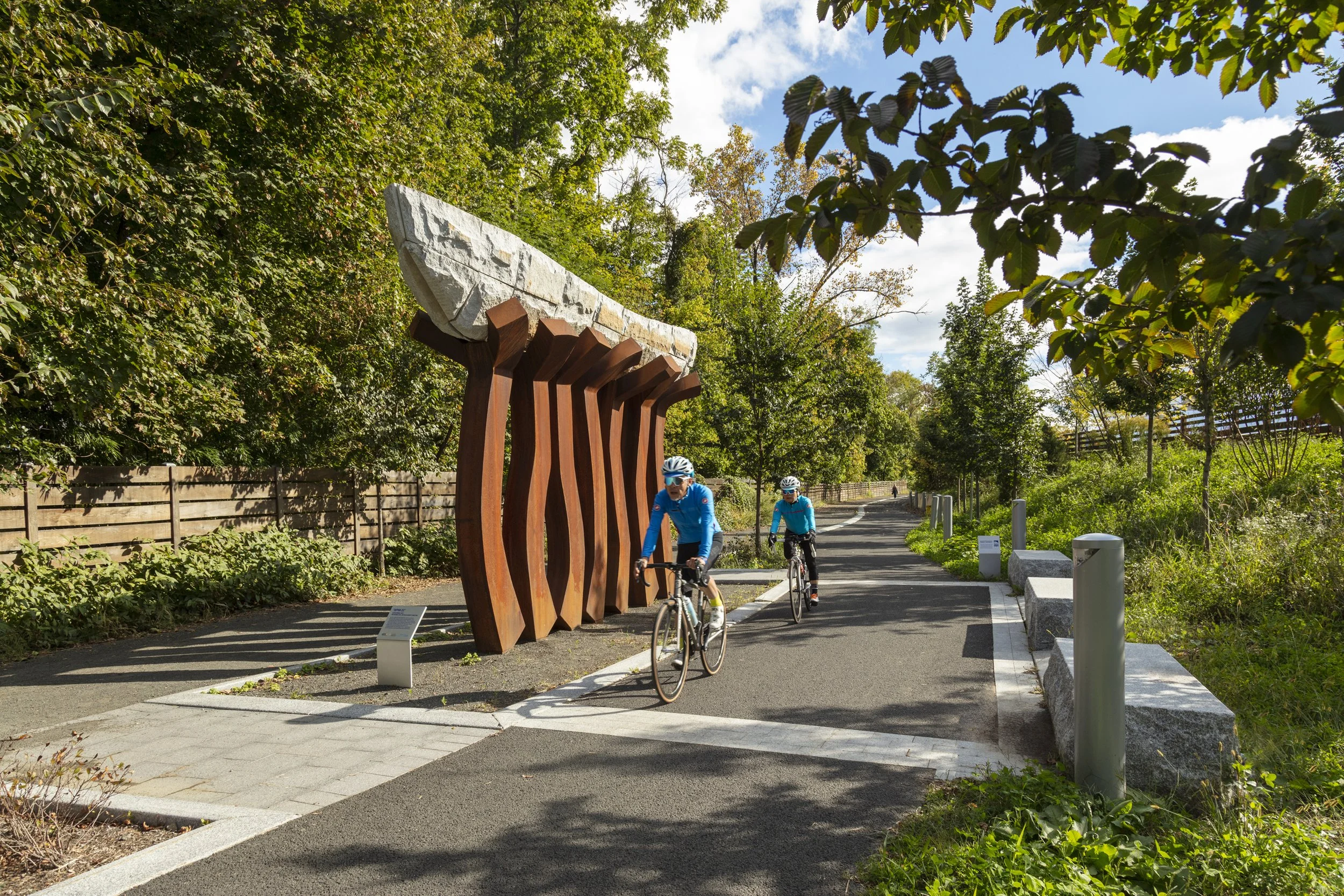  Mario Cuomo Bridge, Location: Tarrytown NY, Landscape Architect: Trowbridge Wolf Michaels, A Fisher Associates Landscape Architecture Studio 
