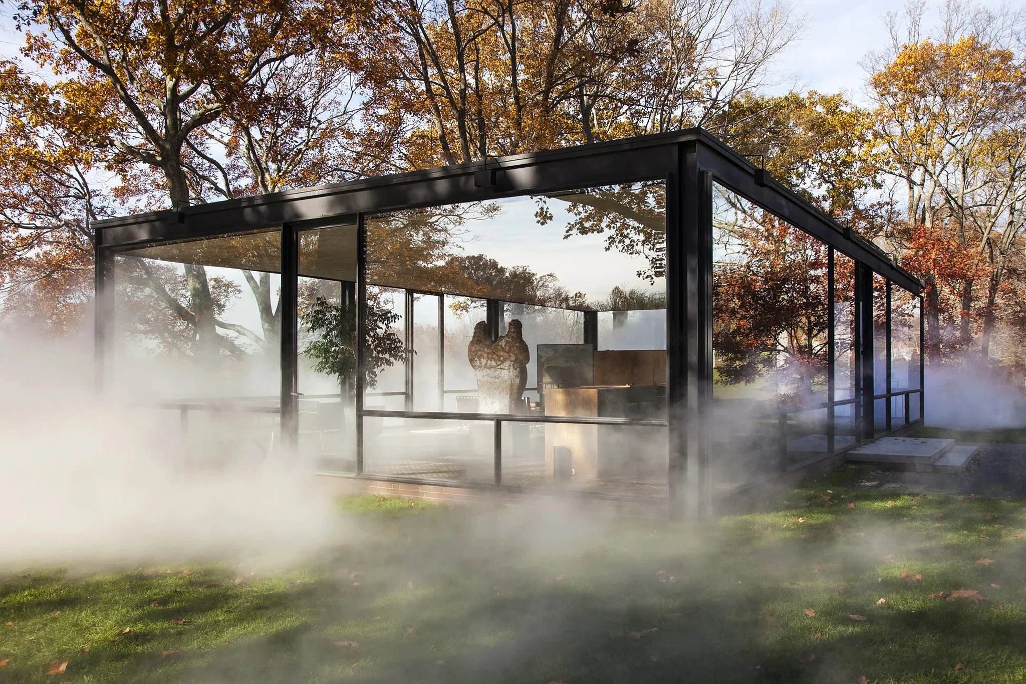GlassHouse_Fog_0793_Web.jpg
