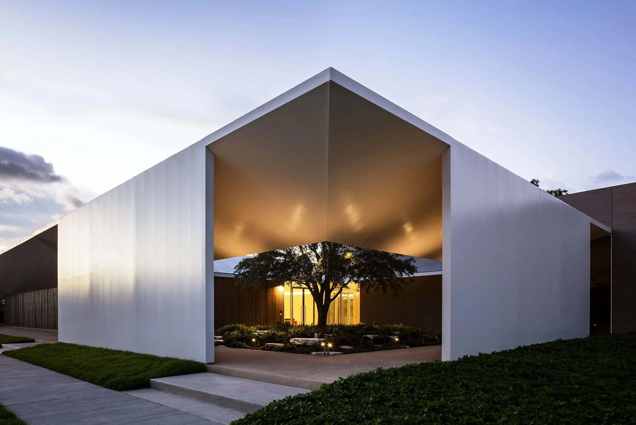 RB-MENIL-02.jpg