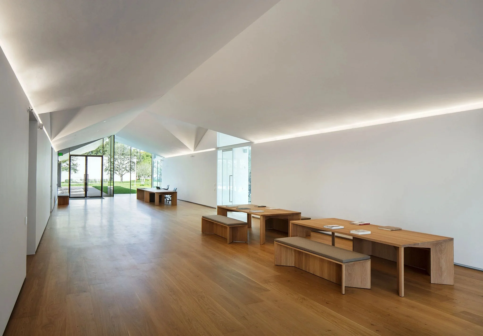 RB-MENIL-04.jpg