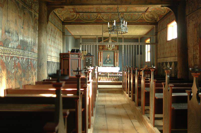 eidsborg stave church interior.jpg