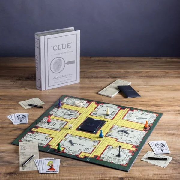 Holiday_Clue Board Game 2.jpg