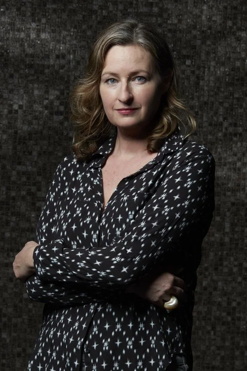 Louise Candlish.jpg