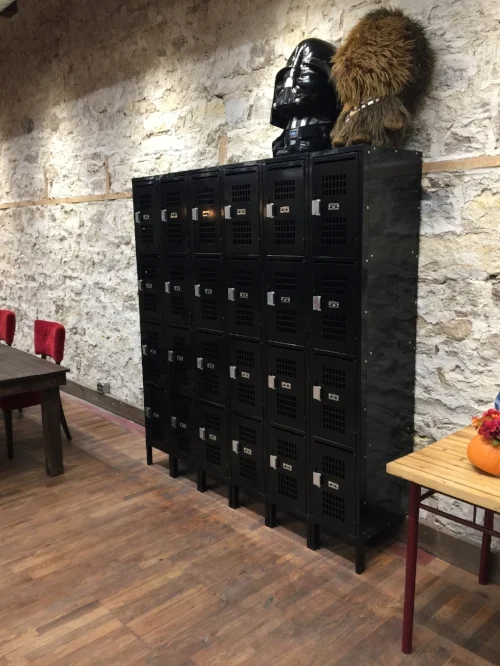  Member Lockers with Mail Slots 