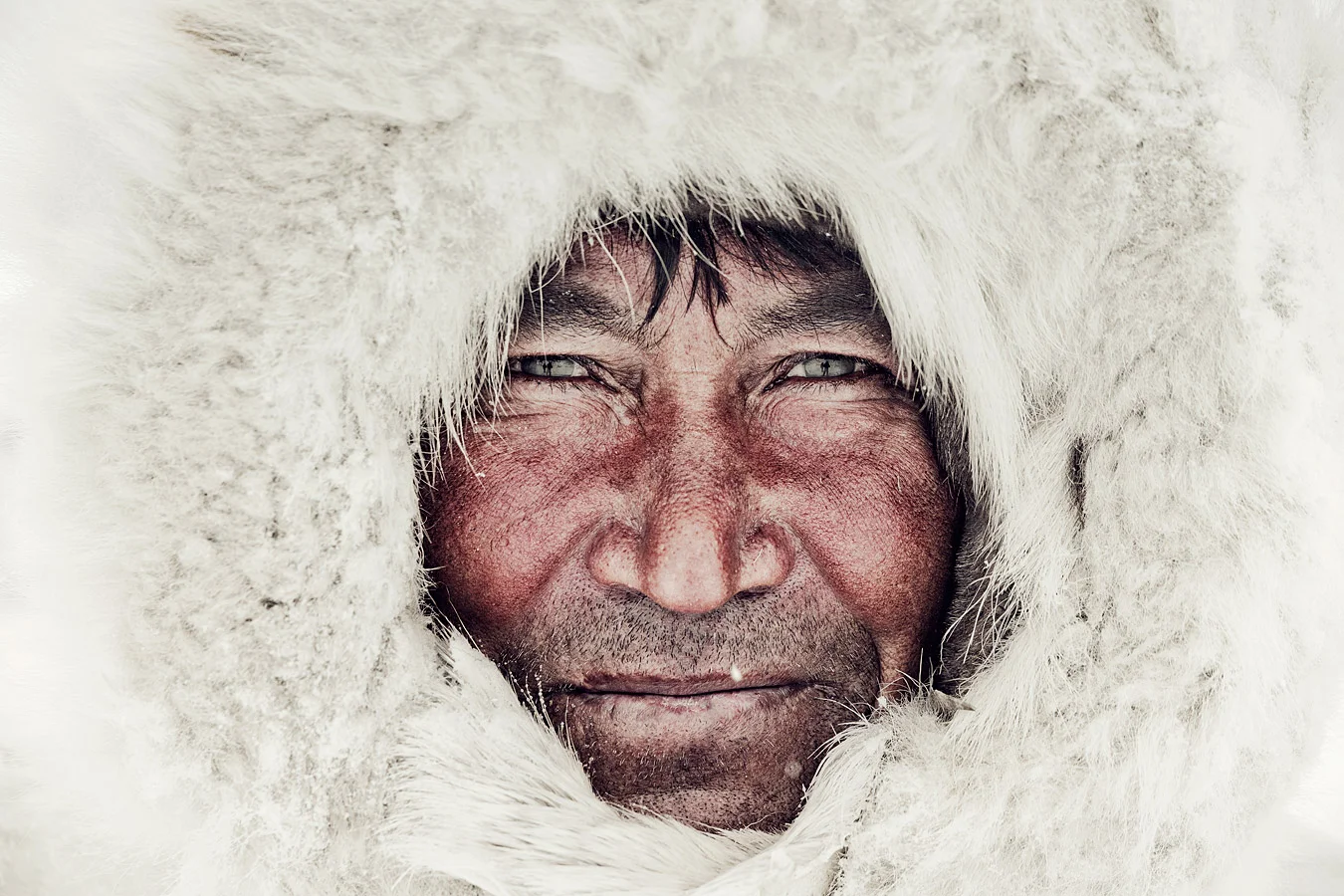 Jimmy Nelson - XIII 438 Yakim, Brigade 2, Nenet Yamal Peninsula, Ural Mountains Russia, 2011